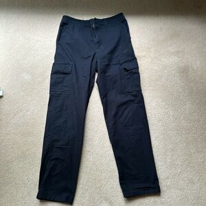 Nike cargo pants, black, (32 waist, medium)